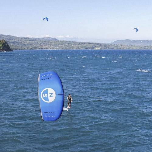 Cometa kitesurf C-shape - CODE ZERO - North Kites - rápida