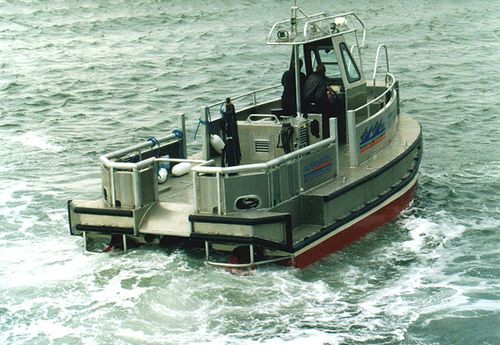 Barco profesional embarcación de manipulación de cables y tubos - ALN 037 ‘Trafalgar’ - Alnmaritec - catamarán / hidrojet intraborda / de aluminio