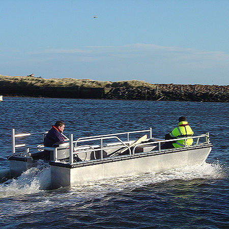 Barco profesional embarcación de recuperación de hidrocarburos - ALN 070-75 ‘CNA’  - Alnmaritec - fueraborda