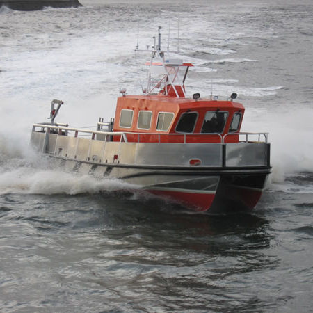 Barco profesional barco anticontaminación - ALN 083 ‘Sviva 1’ - Alnmaritec - catamarán / hidrojet intraborda