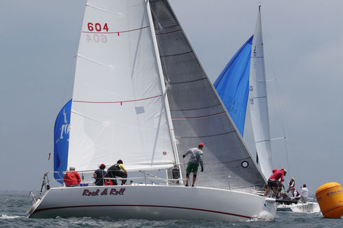 Foque - J/105 - Ullman Sails - para barco de quilla monotipo de deporte