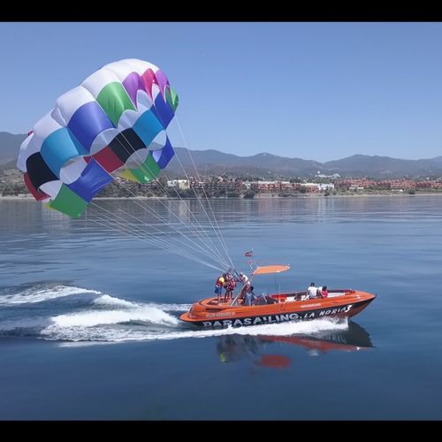 Barco profesional para parasailing - Parasailing Grand Cherokee 33 - AVENTURAS AQUATICAS - LA NORIA - intraborda
