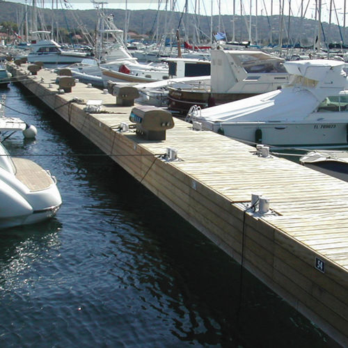 Pantalán flotante - SAINT-TROPEZ - Metalu Industries International - de amarre / para puerto deportivo / para puerto