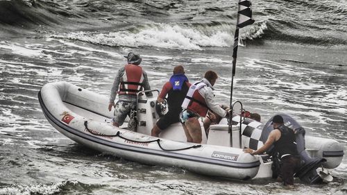 Barco profesional barco de salvamento - GM 4.8 - NORTHSTAR RIBs - fueraborda / GRP / embarcación neumática semirrígida