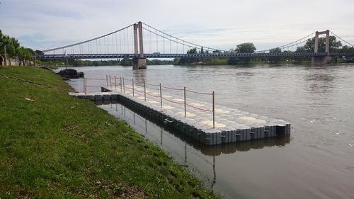 Pantalán flotante - MARINEFLOOR EUROPE - modular / de desembarque / para playas y estuarios