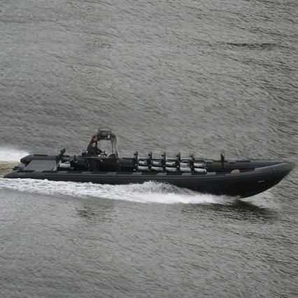 Barco profesional intraborda - MR-1000 COMMANDO - Madera Ribs - embarcación neumática semirrígida