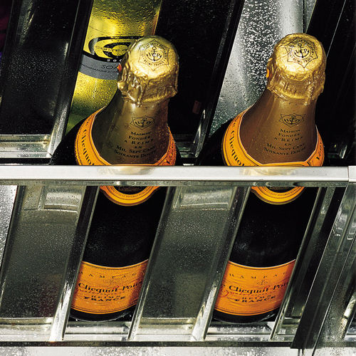 Enfriador de botellas integrado - Frigonautica