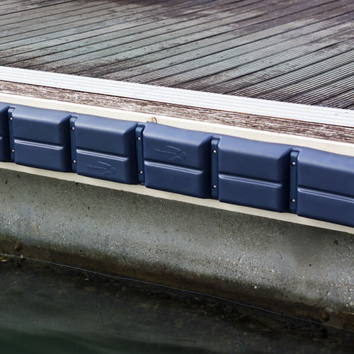 Defensa para puerto deportivo - DOPPIO ZERO - INMARE SRL - de pantalán / modular