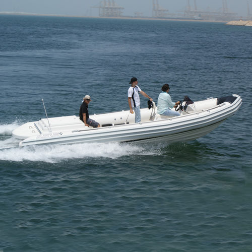 Barco profesional barco de salvamento - 7.2 M - ASIS BOATS - intraborda / de fibra de vidrio / semirrígido