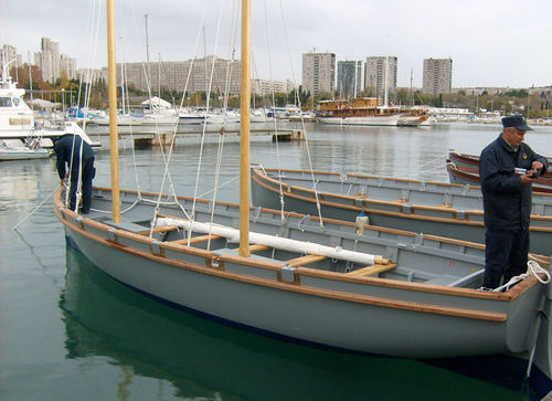 Velero de crucero - K850 - Enavigo Yachts - de madera / insumergible