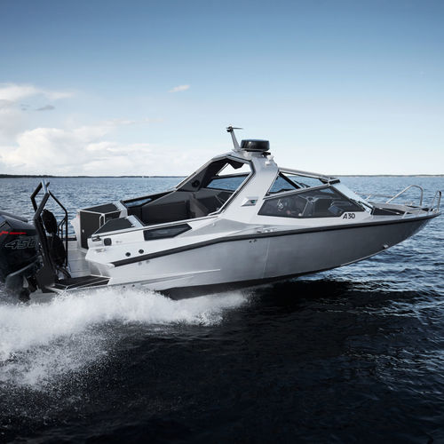 Barco cabinado fueraborda - A30  - Anytec Sweden AB - bimotor / open / con doble consola