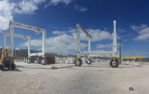 Grúa para astillero naval - GH Cranes & Components - articulada / para carga pesada / de pórtico