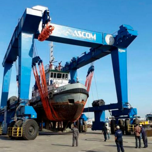 Travel lift controlado a distancia - BHT 1500 - ABI TRAILERS - para cargas pesadas / en U / con tracción en las cuatro ruedas