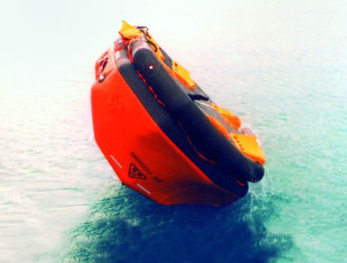 Balsa salvavidas para buque - LR97 / LSR 25 - Deutsche Schlauchboot - MED / despliegue de pescante / autodrizable
