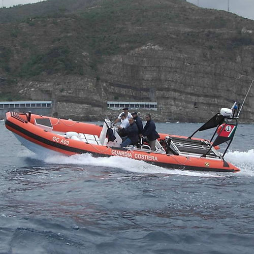 Barco profesional barco de búsqueda y rescate - ZH 933 SAR - Zodiac Milpro International - intraborda / embarcación neumática semirrígida