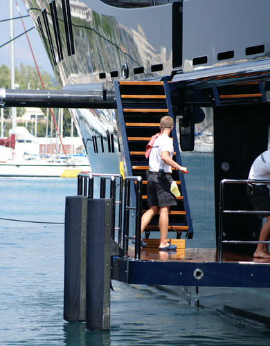 Escalera para yate - HYDRAULIC - C-QUIP - lateral / de acceso a bordo / hidráulica