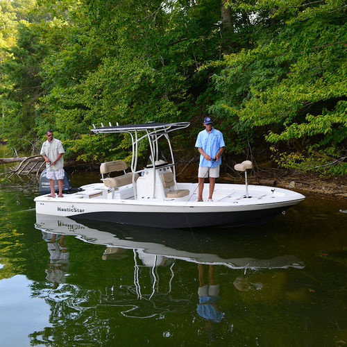 Bay boat fueraborda - 227 XTS - Nautic Star Boats - con consola central / open / de pesca deportiva