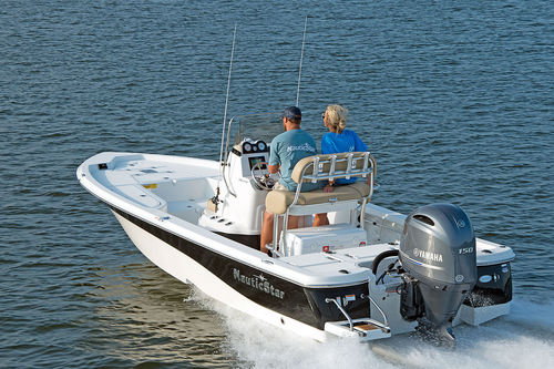 Bay boat fueraborda - 215 XTS - Nautic Star Boats - con consola central / open / crossover