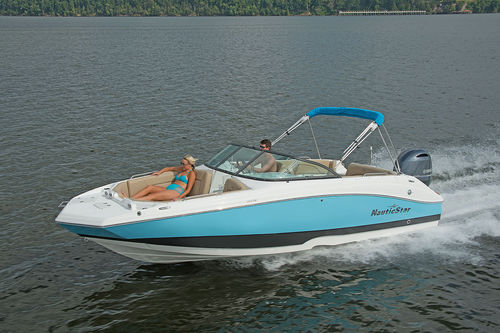 Deck-boat fueraborda - 223 DC - Nautic Star Boats - con doble consola / bow-rider / open