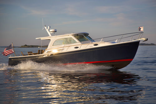 Barco cabinado intraborda - DOWNEAST 37 - Back Cove Yachts - lobster