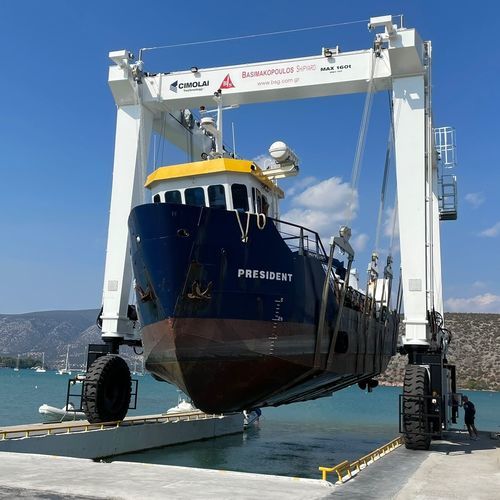 Travel lift controlado a distancia - MBH 160 - CIMOLAI TECHNOLOGY SPA - con dirección en todas las ruedas / en U