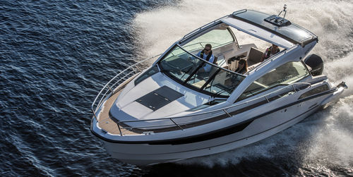Cabin-cruiser fueraborda - 900 ST - Flipper - bimotor / open / soft-top