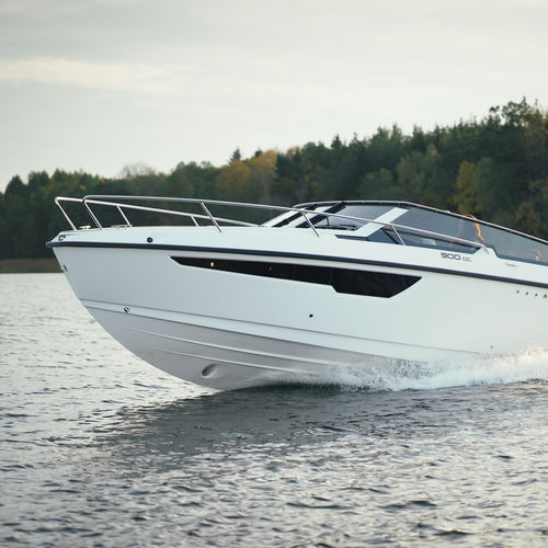 Cabin-cruiser fueraborda - 900 DC - Flipper - open / con doble consola / 7 personas máx.