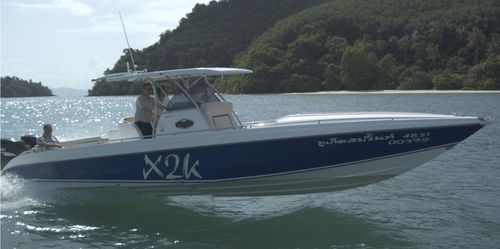Barco cabinado fueraborda - X2K  - North Sea Boats - bimotor / open / con consola central