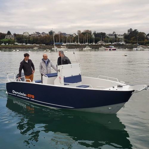 Barco profesional embarcación de apoyo al buceo - DERVINIS 570 - BORD A BORD - fueraborda / de aluminio / con casco rígido