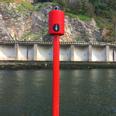Boya de balizamiento - A700 - Almarin - de canal / de polietileno rotomoldeado / roja