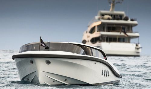 Runabout intraborda - Limousine - Pascoe International - open / 10 personas máx. / con camarote