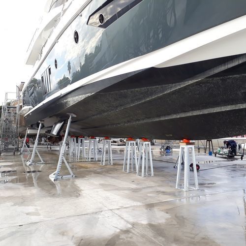 Cuna para barco a motor - PARK TAB - Nautipark - fija / para quilla / de acero galvanizado