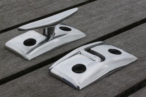 Bita de amarre para pantalán - DockAdd Marine Equipment - plana / de aluminio