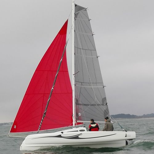Trimarán deportivo - A20.5 - Astusboats
