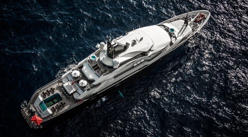 Megayate de crucero - ALFA NERO - Oceanco - raised pilothouse / con piscina