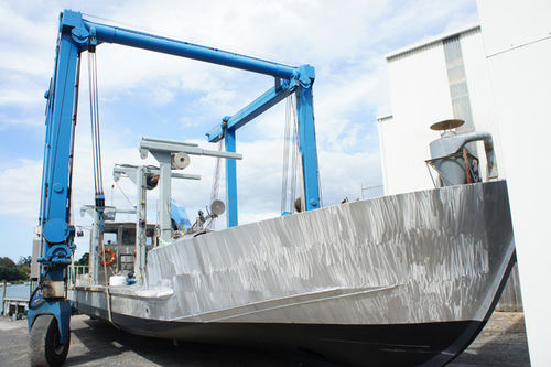 Barco profesional barco para acuicultura - McMullen & Wing - de aluminio