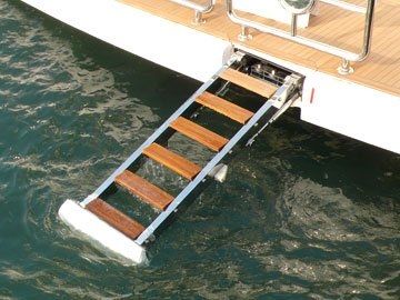 Escalera para yate - Aritex - abatible / de embarque / hidráulica