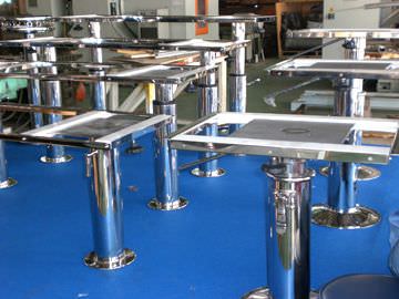 Pie de mesa ajustable - Aritex - neumático / para barco