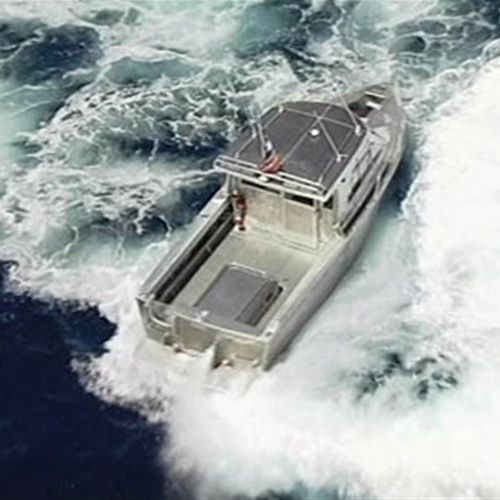 Barco profesional barco utilitario - Commercial 870 - AMF Boat Company - hidrojet intraborda