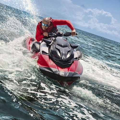 Moto de agua sedente - RXP-X 325 - Sea-doo - biplaza / 325 cv