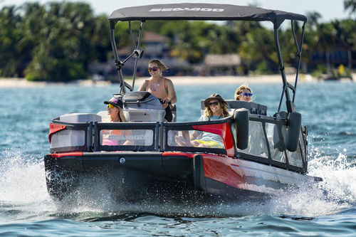 Barco pontón trimarán - SWITCH® S - Sea-doo - intraborda / open / con consola lateral
