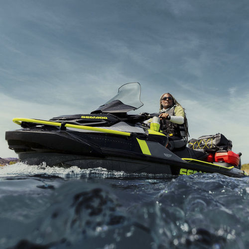Moto de agua sedente - EXPLORER PRO - Sea-doo - para tres personas / 170 cv / 230 cv
