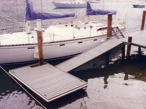 Pantalán flotante - RESIDENTIAL  - Marina Dock Systems - de amarre / para puerto deportivo / de madera de frondosa