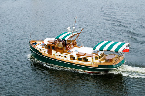 Trawler intraborda - JACK LONDON - CONRAD S.A. - a medida