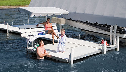 Pantalán modular - Sectional - Hewitt Boats Lifts and Docks - de amarre / para puerto deportivo / aluminio