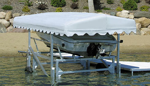 Ascensor de barcos - Cantilever - Hewitt Boats Lifts and Docks - hidráulico / de aluminio