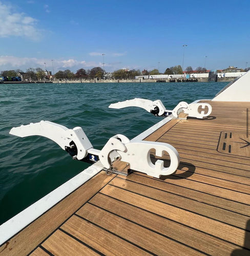 Pescante para yate - H2O - HURLEY MARINE - para barco / para barco de salvamento / para balsa salvavidas