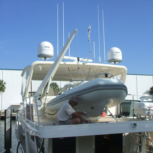 Pescante para yate - CLASSIC  - Mar Quipt - de bote auxiliar / hidráulico / pivotante
