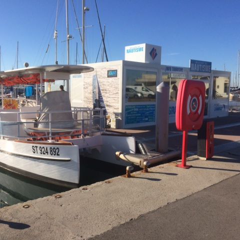 Oficina flotante - CEI