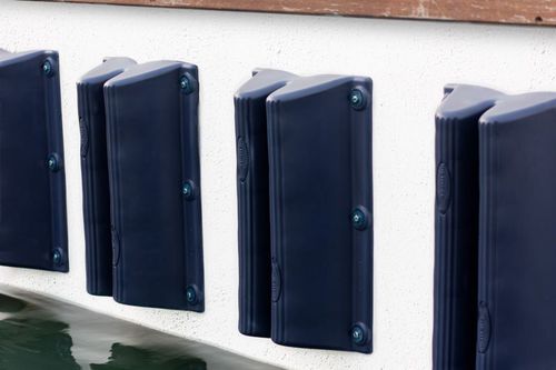 Defensa para puerto deportivo - Mega 1 - 600 - Aere Docking Solutions - para pantalán / Dropstitch